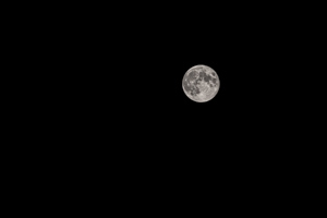 Vollmond, 17. Juni 2019, Tele 300 mm