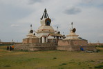 Stupas im Kloster Erdene Zuu